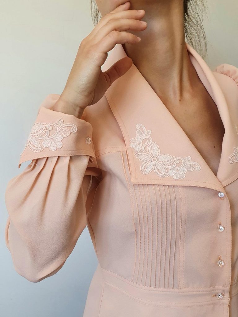 Chemisier Vintage Des Années 60 En Dentelle Et Crêpe écru - Taille L (~42) - Occasion Très Bon état